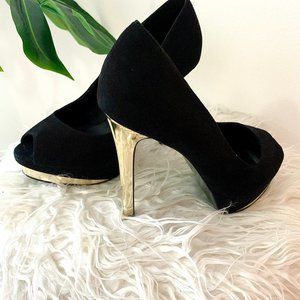 ALDO GALLIHER HEELS BLACK AND GOLD